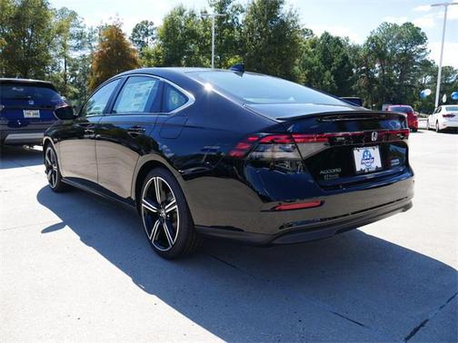 2025 Honda Accord Hybrid Base
