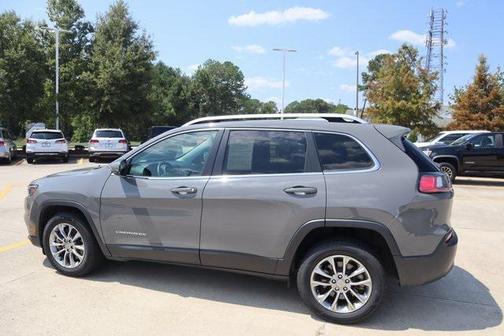 2021 Jeep Cherokee Latitude Lux