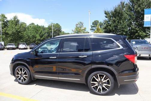 2019 Honda Pilot Touring 8-Passenger