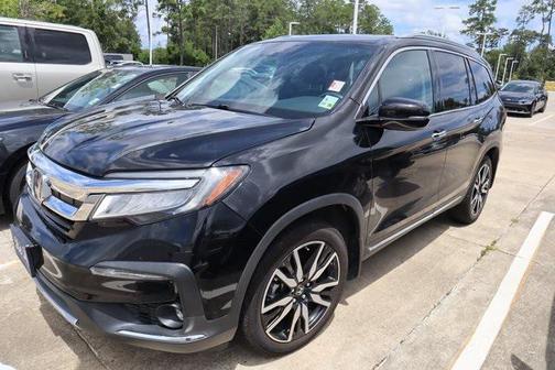 2019 Honda Pilot Touring 8-Passenger
