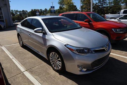 2013 Toyota Avalon Hybrid XLE Premium