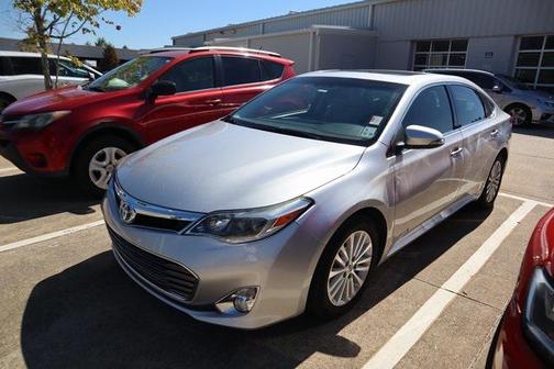 2013 Toyota Avalon Hybrid XLE Premium