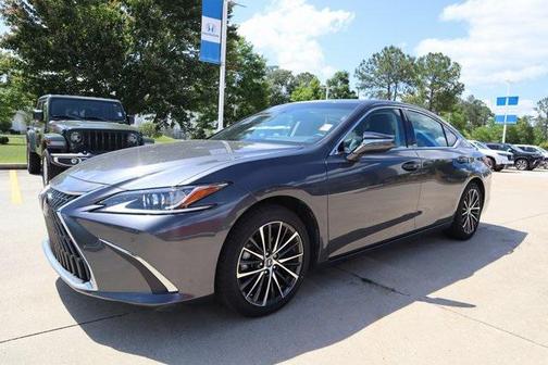 2022 Lexus ES 350 Base