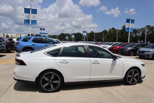 2024 Honda Accord Hybrid Base