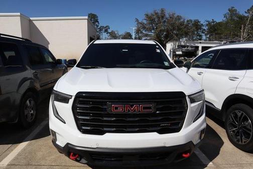 2024 GMC Acadia AWD AT4