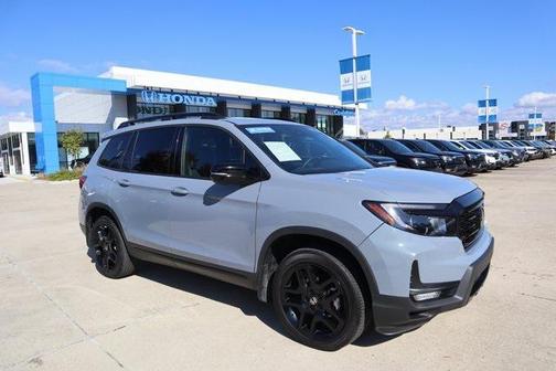 2024 Honda Passport AWD Black