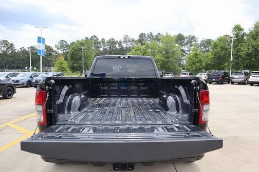 2024 RAM 3500 Big Horn Crew Cab 4x4 8' Box
