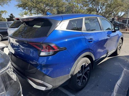 2023 Kia Sportage EX