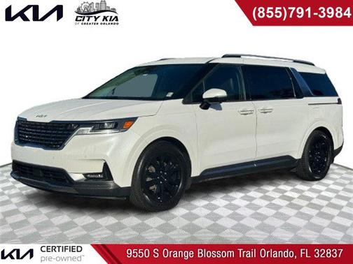 2023 Kia Carnival SX