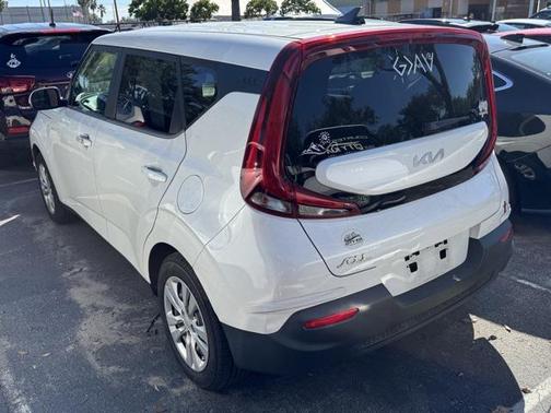 2022 Kia Soul LX