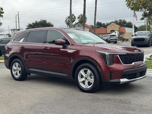 2024 Kia Sorento LX