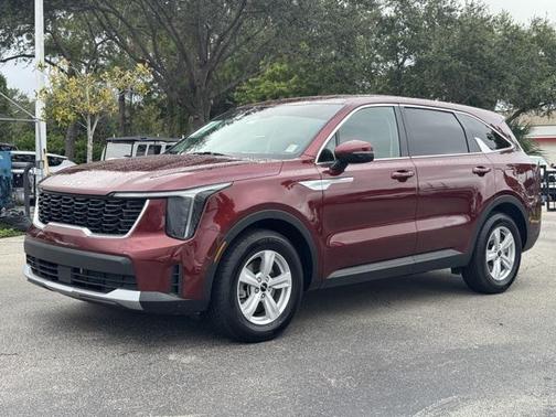 2024 Kia Sorento LX