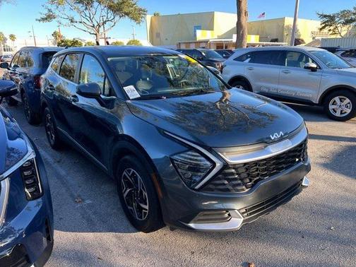 2024 Kia Sportage LX