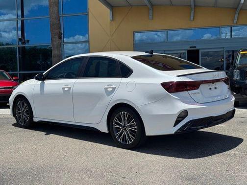 White 2024 Kia Forte GT-Line