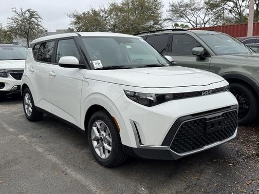2025 Kia Soul LX