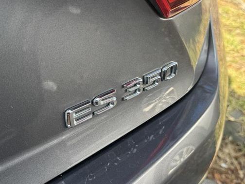 2016 Lexus ES 350 Base