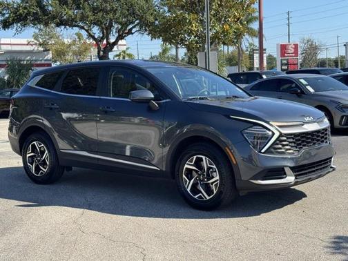 2024 Kia Sportage LX