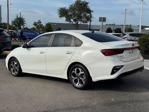 White 2020 Kia Forte LXS
