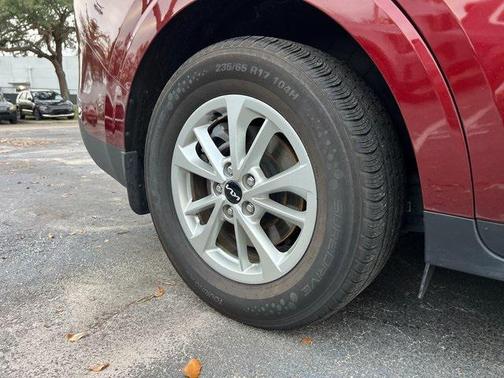 2022 Kia Carnival LXS