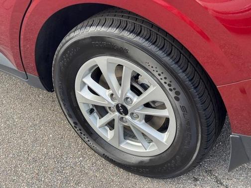 2022 Kia Carnival LXS