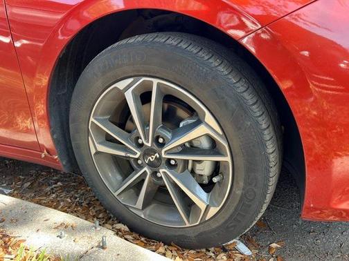 2022 Kia Forte LXS