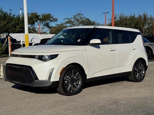 2024 Kia Soul EX