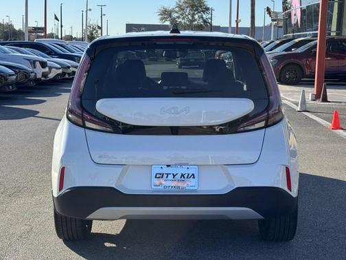 2024 Kia Soul EX
