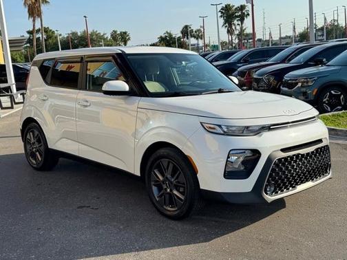 2022 Kia Soul EX