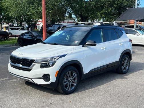 2023 Kia Seltos S