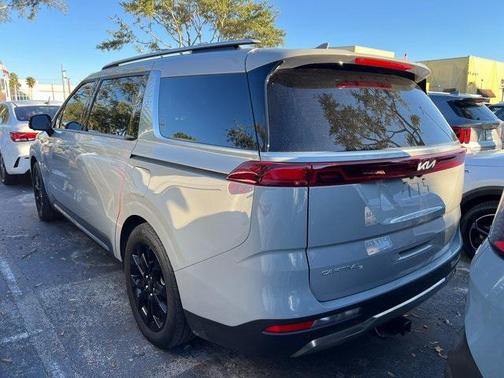 2024 Kia Carnival SX Prestige