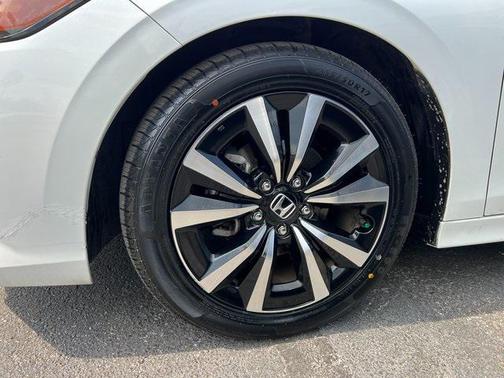2022 Honda Civic EX