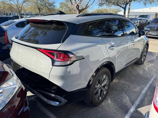 2023 Kia Sportage SX