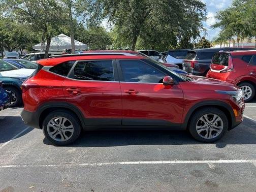 2023 Kia Seltos S