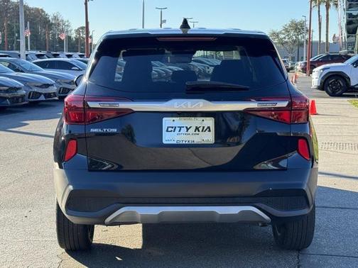 2023 Kia Seltos LX