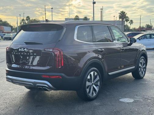 2022 Kia Telluride S