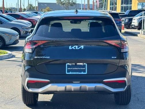 2023 Kia Sportage Hybrid LX