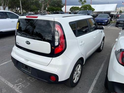2018 Kia Soul Base