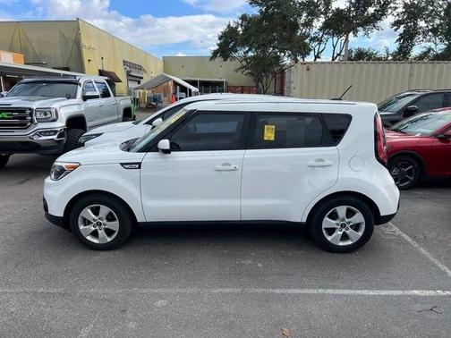 2018 Kia Soul Base