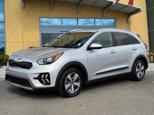 2021 Kia Niro LX