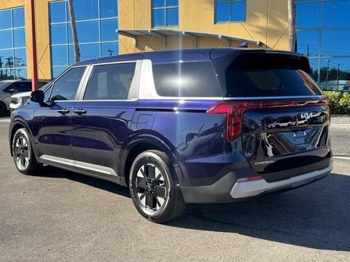 2025 Kia Carnival Hybrid LXS
