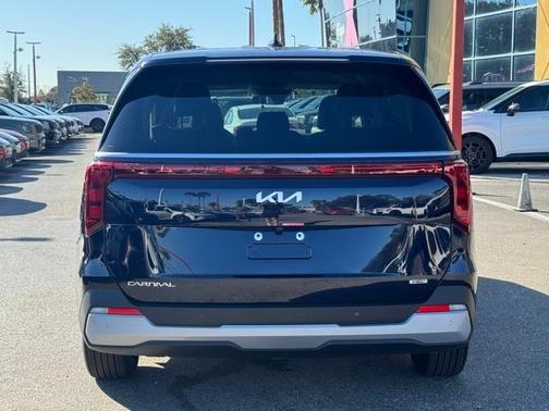 2025 Kia Carnival Hybrid LXS