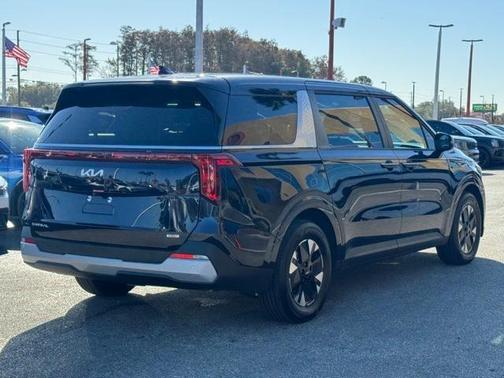 2025 Kia Carnival Hybrid LXS