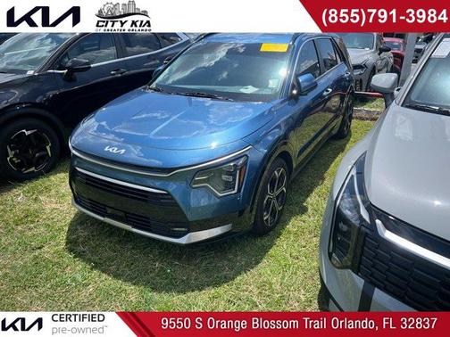 2023 Kia Niro Plug-In Hybrid SX Touring
