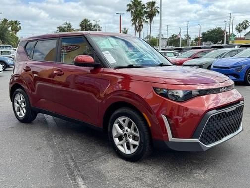 2023 Kia Soul LX