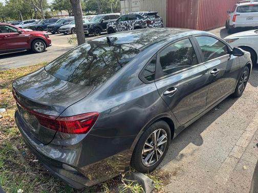 Gray 2024 Kia Forte LXS
