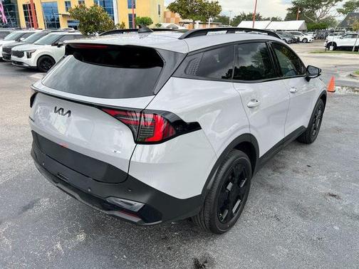 2026 Kia Sportage Hybrid X-Line