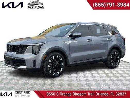 Silver 2024 Kia Sorento EX