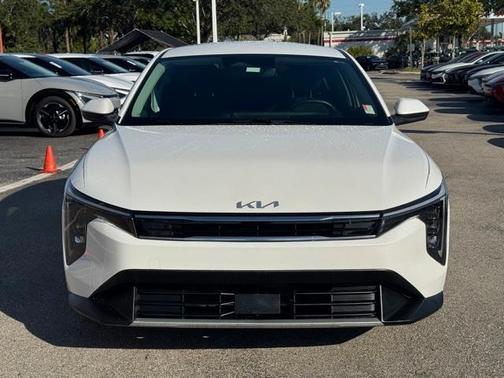 2025 Kia K4 EX