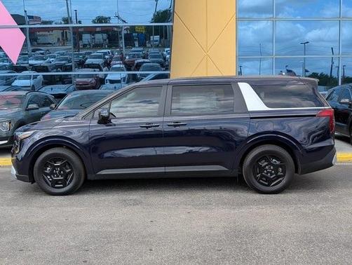 2025 Kia Carnival LXS