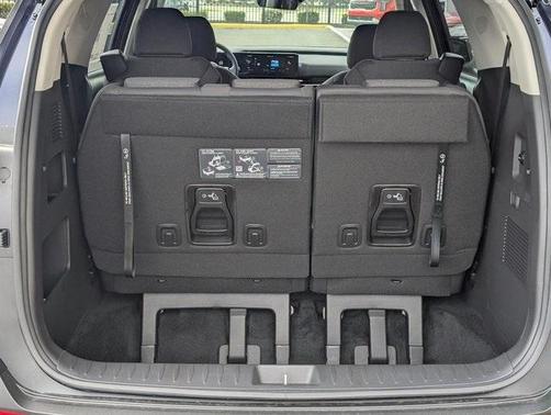 2025 Kia Carnival LXS